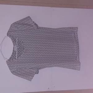 Sag Harbor - Small - White Top w/ Black Squiggle Lined Pattern